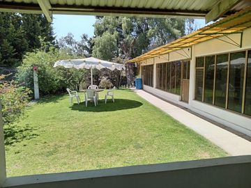 Casa con Gran Terreno en VENTA en Tenango del Aire, Estado de México, México