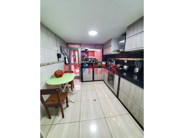 Se Vende Casa En Urb. San Diego