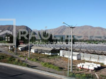 Vendemos Parcela Industrial a orilla Autovía 5 Norte