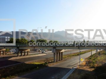 Vendemos Parcela Industrial a orilla Autovía 5 Norte