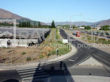 Vendemos Parcela Industrial a orilla Autovía 5 Norte