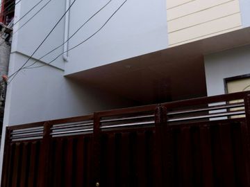 House for Sale in Downtown of Davao City, Townhouse in City Proper of Davao City