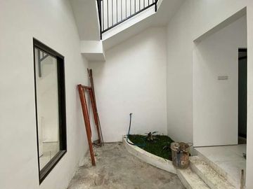 Rumah Baru 2 Lantai Luas 72 di Tombro Sukarno Hatta Suhat Malang