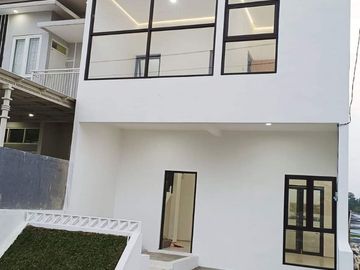 Rumah Baru 2 Lantai Luas 72 di Tombro Sukarno Hatta Suhat Malang