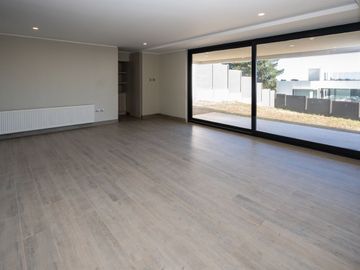 BROKER CASA NUEVA PINARES  4D+4B+4E