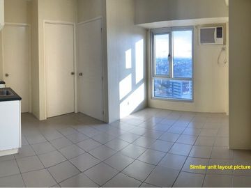 Avida Towers San Lorenzo Makati, T2 36.20 sqm 1 bedroom semi furnished unit for sale