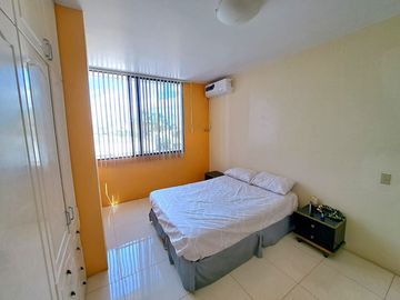 CASA AMOBLADA CON PISCINA EN VENTA SECTOR BARBASQUILLO CERCA A LA QUADRA MANTA