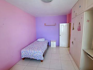 CASA AMOBLADA CON PISCINA EN VENTA SECTOR BARBASQUILLO CERCA A LA QUADRA MANTA
