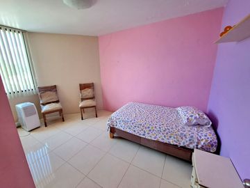 CASA AMOBLADA CON PISCINA EN VENTA SECTOR BARBASQUILLO CERCA A LA QUADRA MANTA