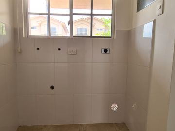 Venta de Casa de Lujo con Terreno amplio en Urbanización Casa Laguna