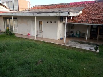 DIJUAL CEPAT RUMAH TUA HITUNG TANAH DI JL. WIJAYA KUSUMAH CILANDAK JAKARTA SELATAN