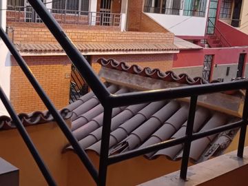 Se vende lindo y funcional departamento en Piso 2, Urb. Vipol (con estacionamiento)