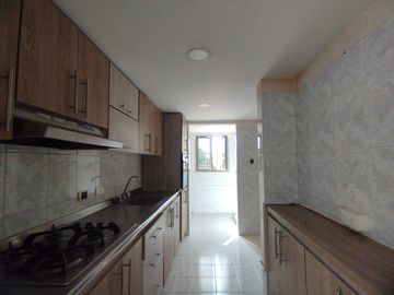 Apartamento en arriendo en Pinares