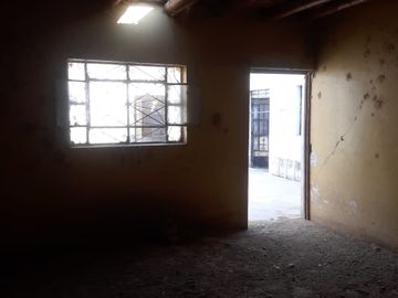 VENDO CASA COMO TERRENO EN SUNAMPE - CHINCHA