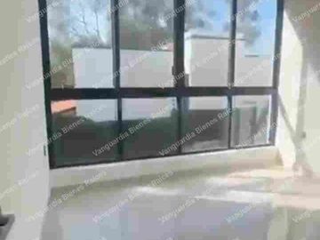 En venta casa moderna  en privada en Delicias, Cuernavaca, Morelos. Zona dorada, con vigilancia