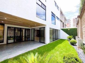 Casa en venta en parque potosi en lomas de angelopólis