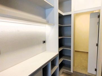 Casa en venta en parque potosi en lomas de angelopólis