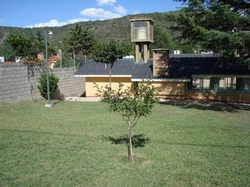#VENTA #CASA DE CATEGORIA # CARLOS PAZ #PLAYA DE ORO