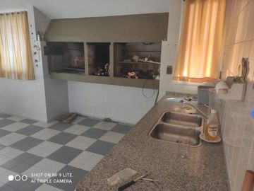 #VENTA #CASA DE CATEGORIA # CARLOS PAZ #PLAYA DE ORO