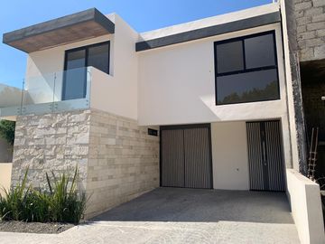 CONDOMINIO PARA ESTRENAR DOBLE SEGURIDAD AL NORTE DE CUERNAVACA, MORELOS.