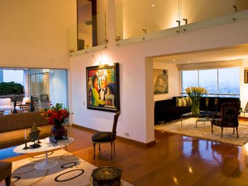 VENTA  DE DPTO EN SAN ISIDRO - PH TRIPLEX