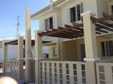 The Villa Arsenia near New Molino Boulevard, Bacoor