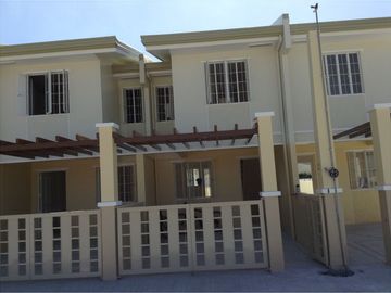 The Villa Arsenia near New Molino Boulevard, Bacoor