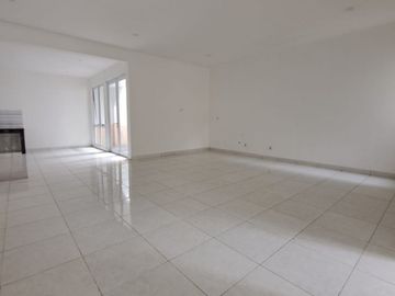 Dijual Rumah Bangunan Bsd di Foresta Cluster Fresco Aria Bagus
