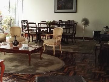 Venta de casa de 4 pisos en Magdalena