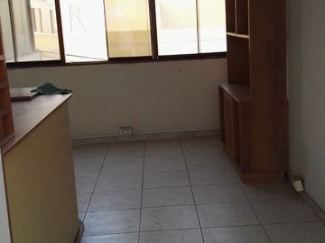 Venta de casa de 4 pisos en Magdalena