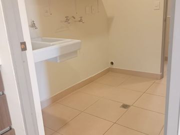 DEPARTAMENTO PH AMUEBLADO EN RENTA  EN  EDIFICIO SAN ANTONIO