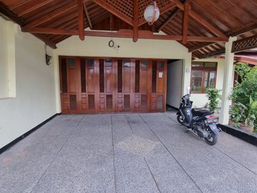 DIJUAL RUMAH ( Hook)  DI PESONA ESTATE DEPOK