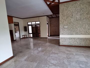 DIJUAL RUMAH ( Hook)  DI PESONA ESTATE DEPOK