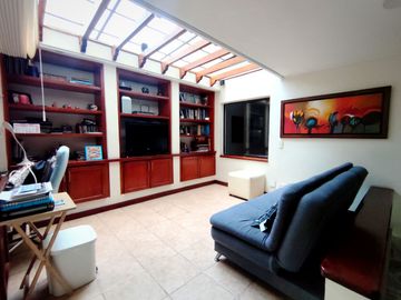 Venta de apartamento en Conquistadores, cerro Nutibara