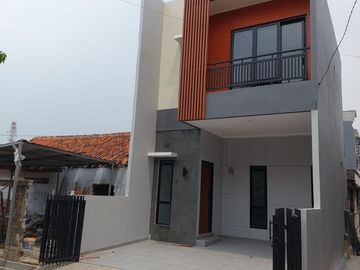Rumah 2 Lantai Murah Duren Sawit Nempel Masjid Dekat Universitas Darma Persada