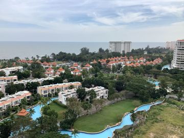 Sale Boathouse Hua Hin