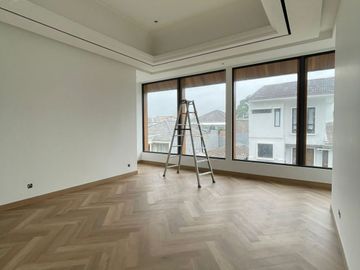 Rumah Mewah Plus Lift dan Pool di Pondok Indah 12178-MK 0811111----