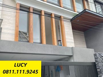 Rumah Mewah Plus Lift dan Pool di Pondok Indah 12178-MK 0811111----