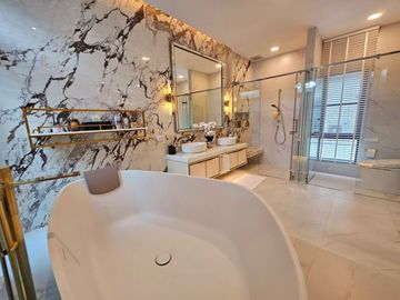 SALE / RENT Detached house Nantawan Rama 9 New Krungthepkreetha