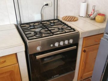Vendo Casa Unifamiliar de Dos Niveles