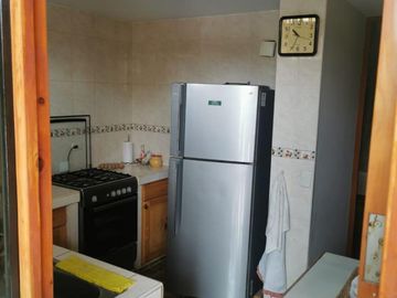 Vendo Casa Unifamiliar de Dos Niveles