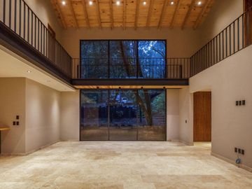 CASA NUEVA Y MODERNA EN VENTA