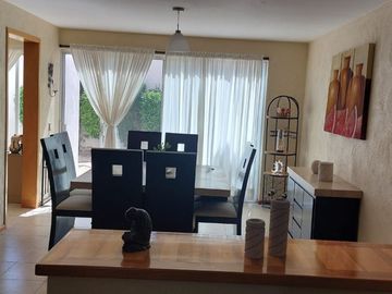Venta casa al norte ote de Aguascalientes en coto sobre av ags bosques del prado oriente