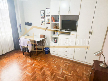 Venta casa rentera en Colegio Montufar, Sur de quito