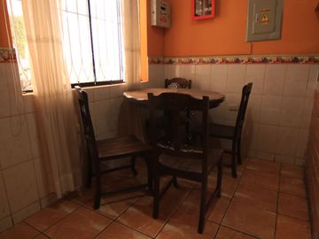 VENTA DE DEPARTAMENTO 1ER PISO - URB. SANTA MARÍA DEL PINAR- PIURA