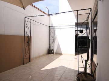 VENTA DE DEPARTAMENTO 1ER PISO - URB. SANTA MARÍA DEL PINAR- PIURA