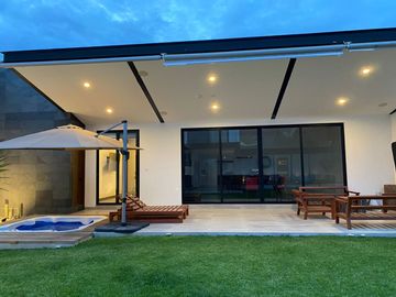 CASA INTELIGENTE EN VENTA EN RESIDENCIAL EL BOSQUE