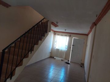 VENTA DE HERMOSA CASA EN VILLAS DEL REAL TECAMAC