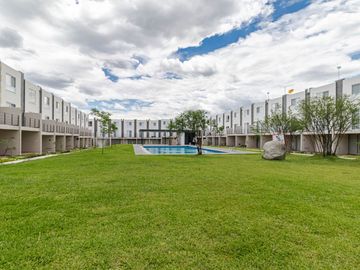 Casa en Venta con alberca a 10 minutos de Cuautla Morelos