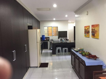 Resort in Pansol, 653sqm, 25M